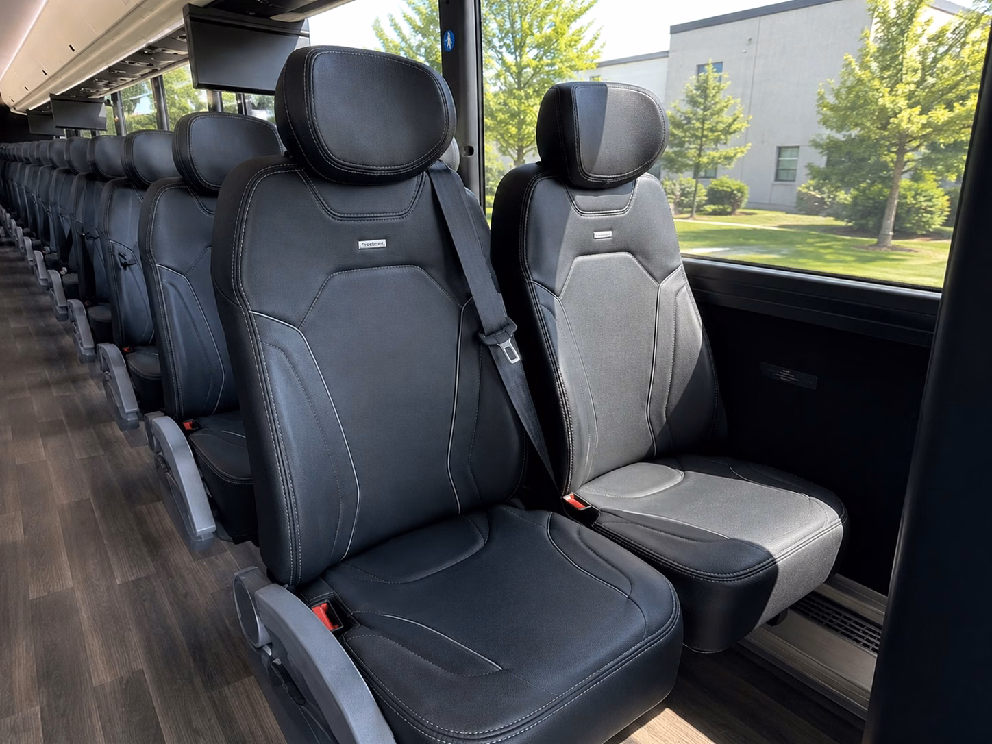 charter buses for large minneapolis wedding parties and multi venue days