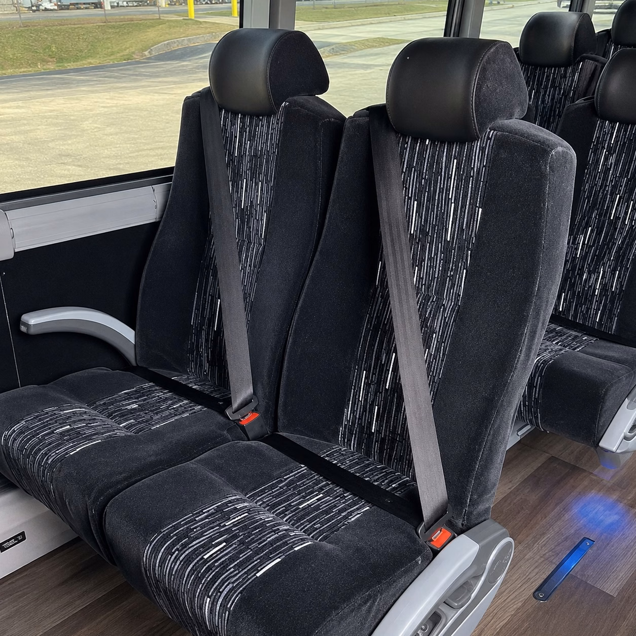 how the type of bus you choose changes charter bus prices in minneapolis minnesota