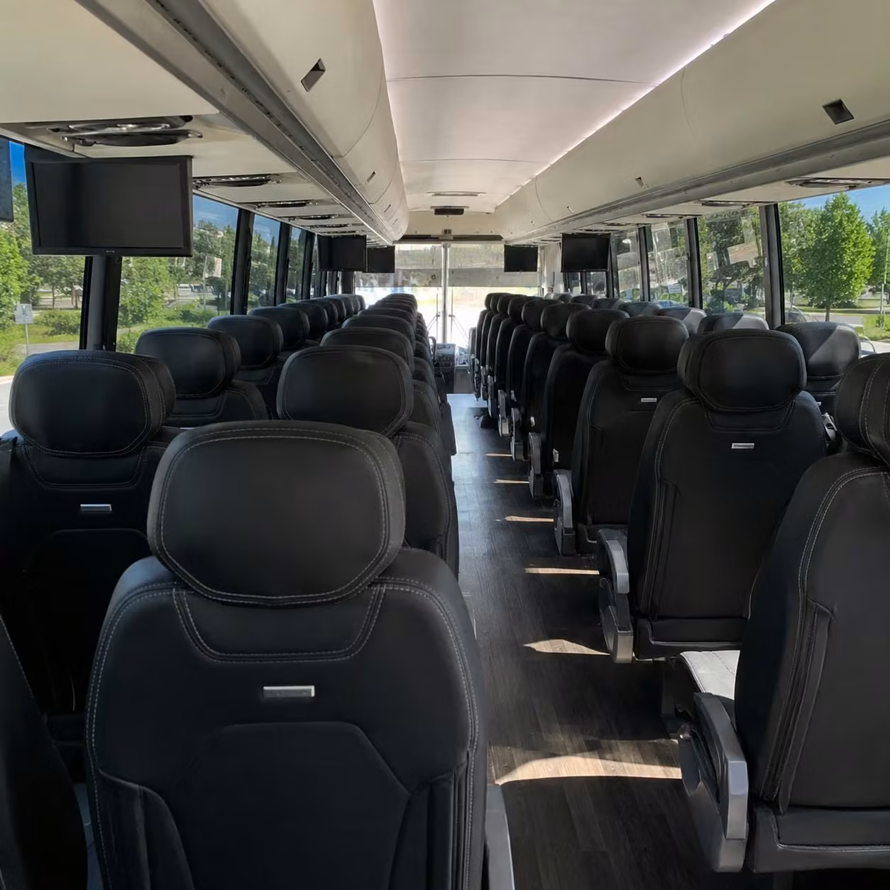 minneapolis charter bus hero 2