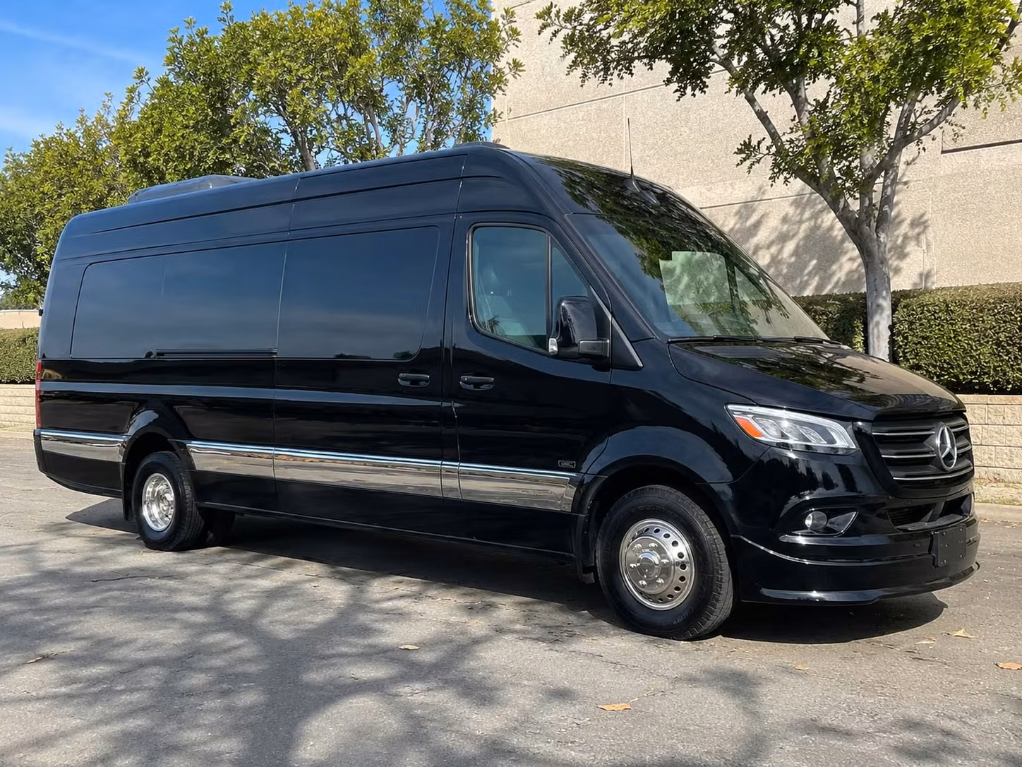 minneapolis corporate shuttle services